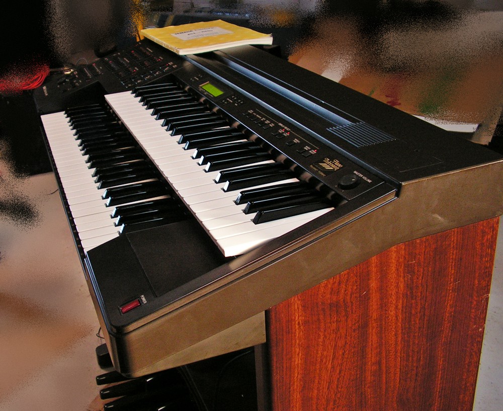 Organy Yamaha EL-25