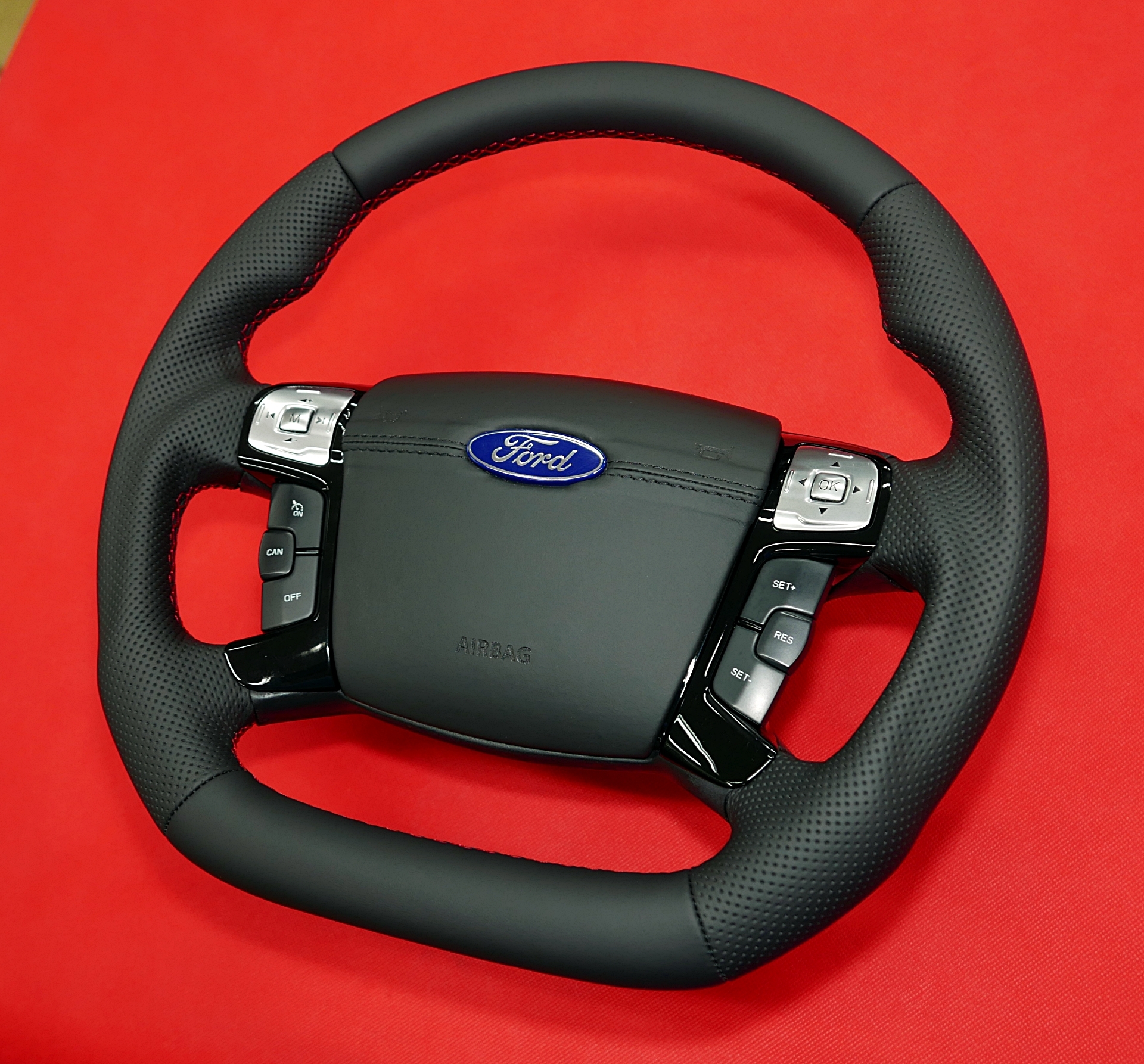 Kierownica Ford C-Max Tuning modyfikacja obszycie