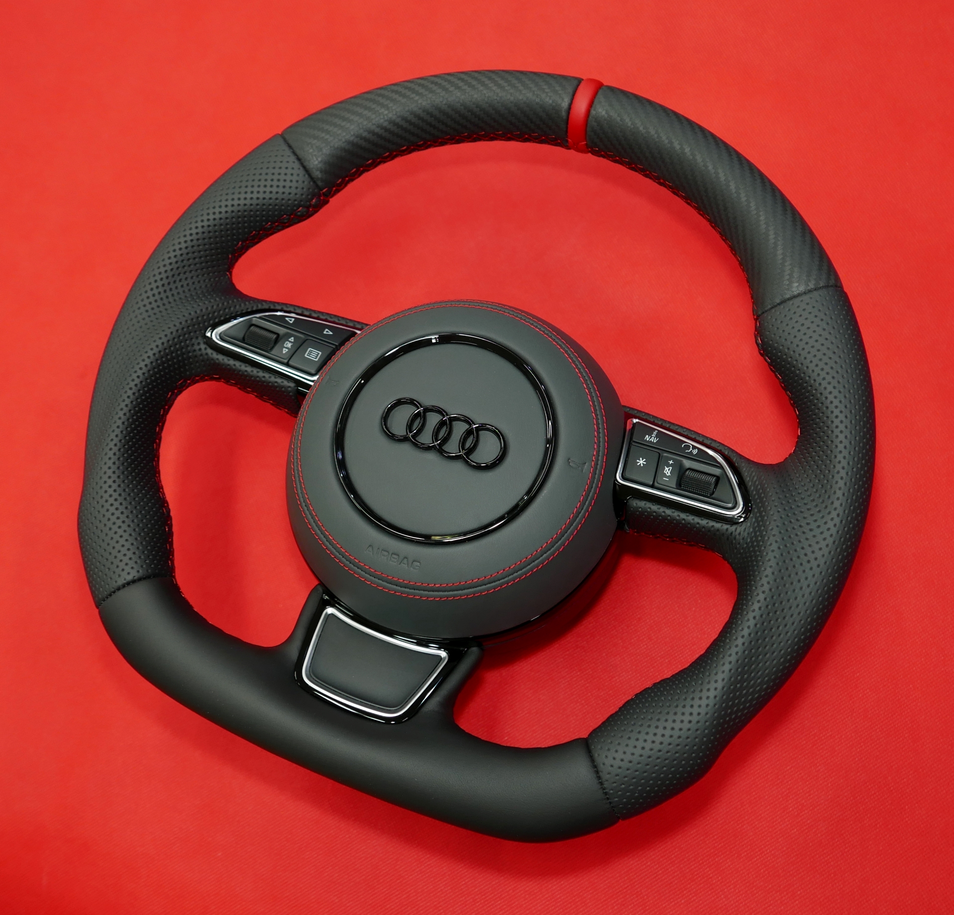 Tuning modyfikacja kierownica Audi Soft Carbon