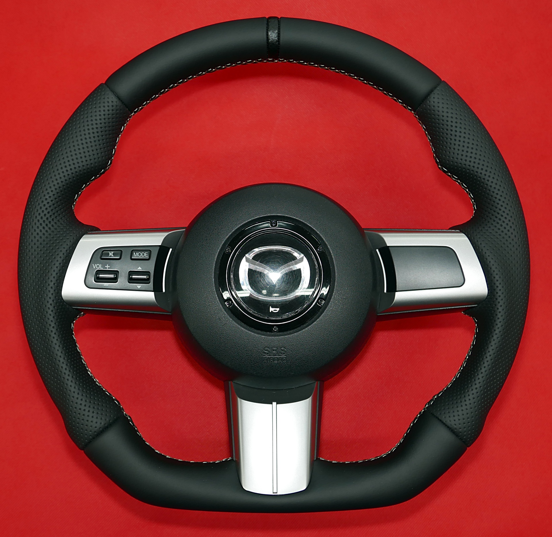 Kierownica Mazda MX 5 modyfikacja spłaszczenie dołu