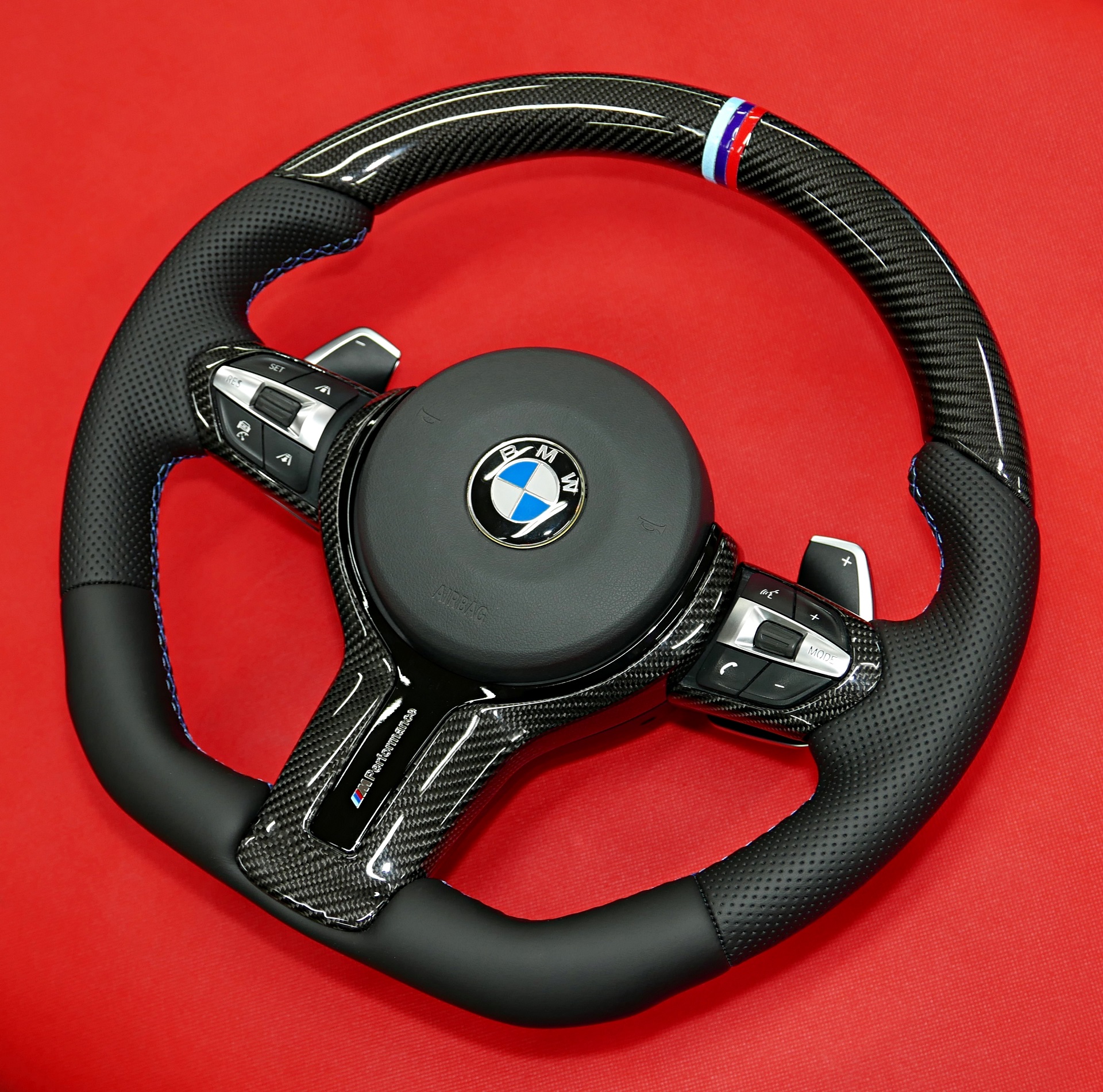 Custom carbon steering wheel BMW M3 M4 M5 carbon