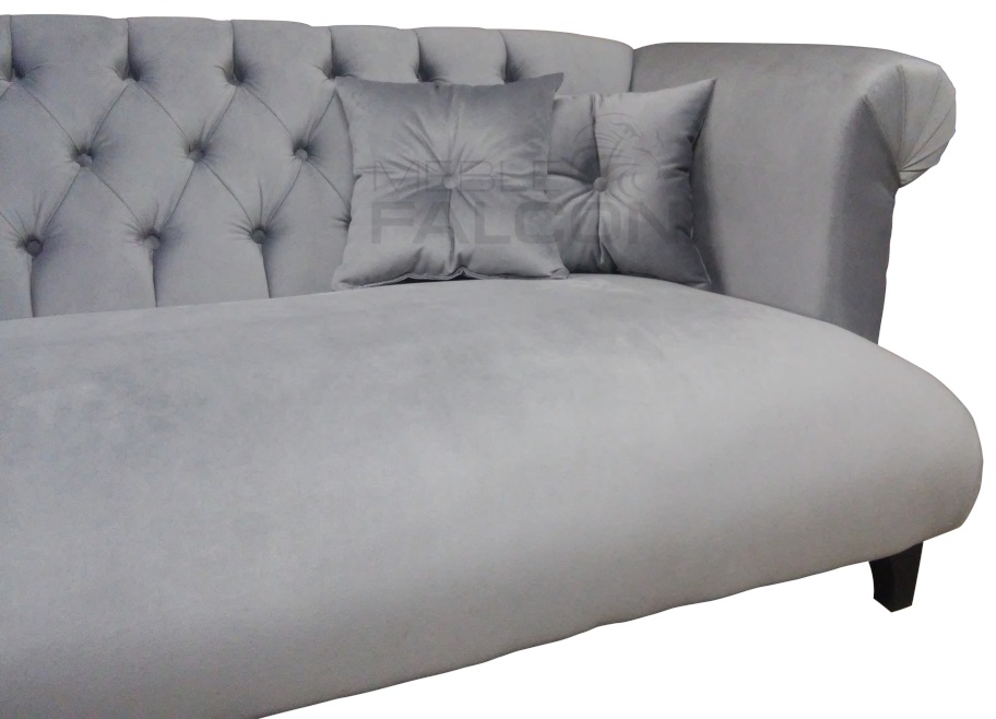 narożna sofa pikowane oparcie poduszki ozdobne