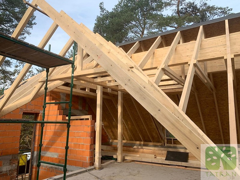 Józefów - delivery prefabricated wooden roof construction