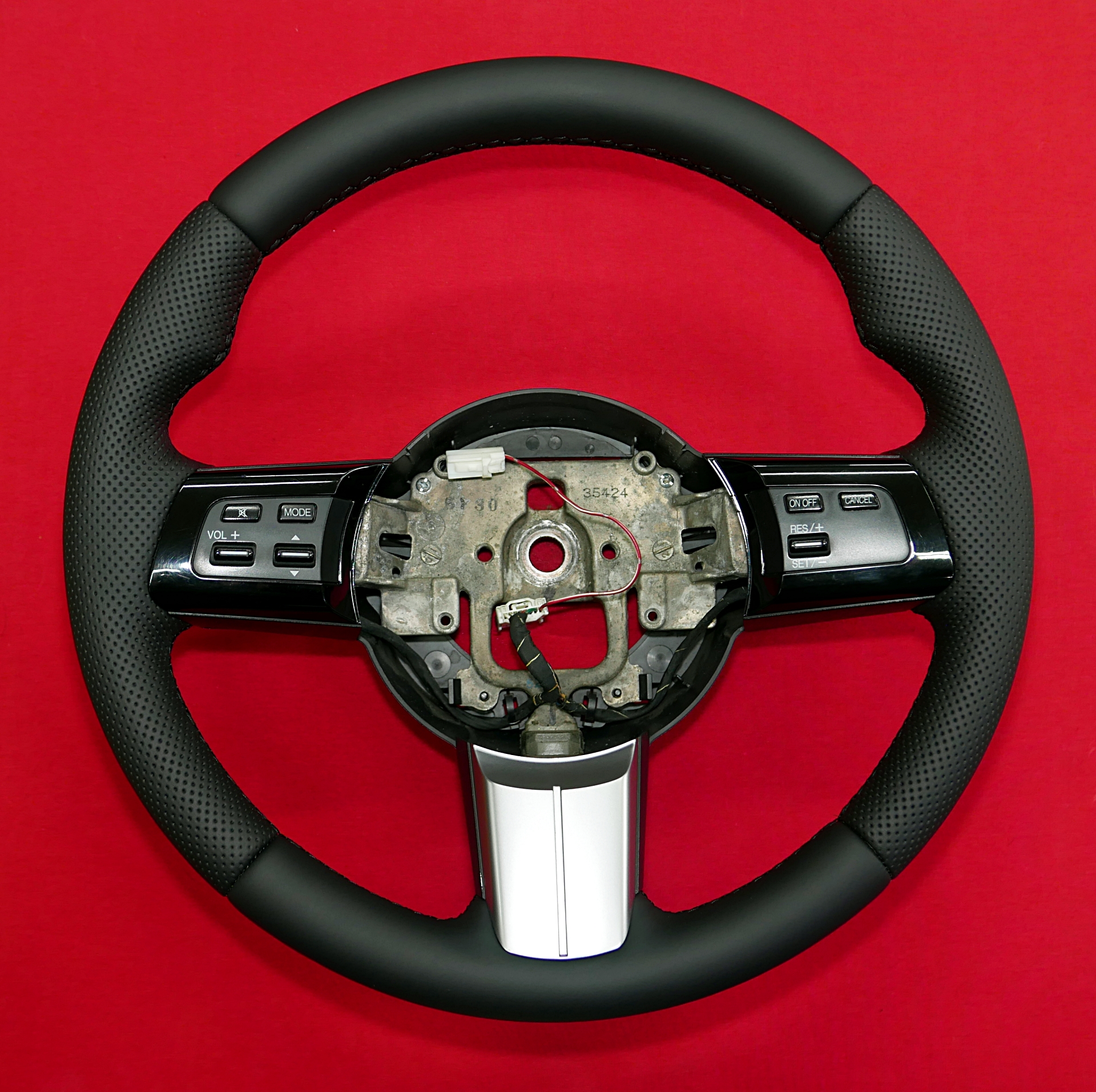Kierownica Mazda MX 5 modyfikacja obszycie
