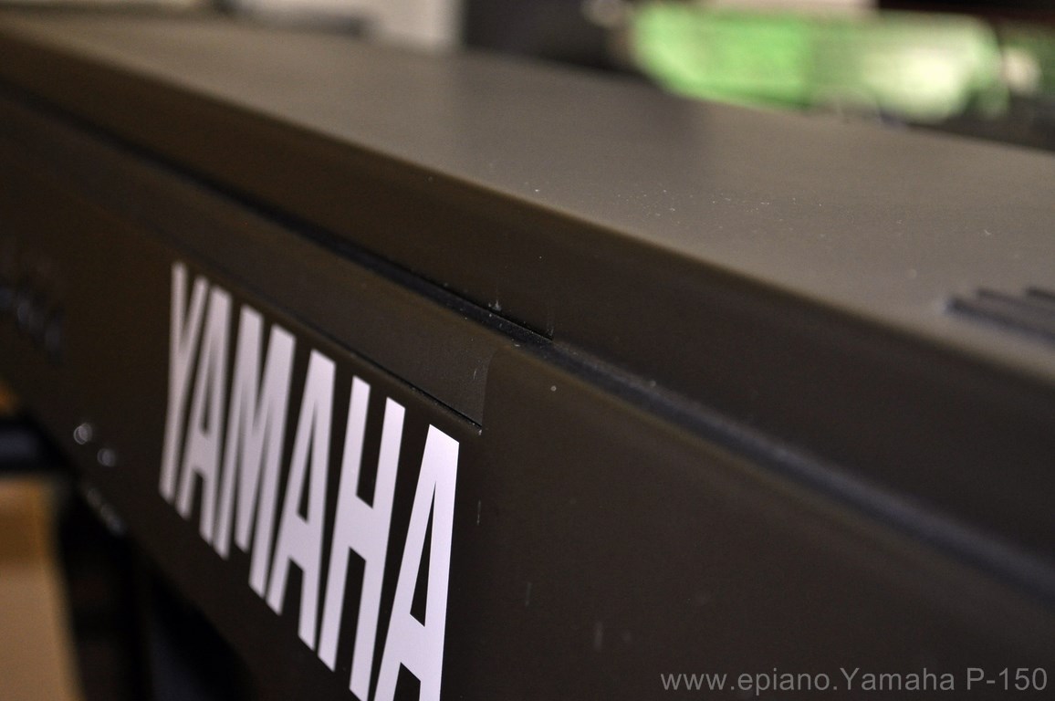 Yamaha Stage  P-150