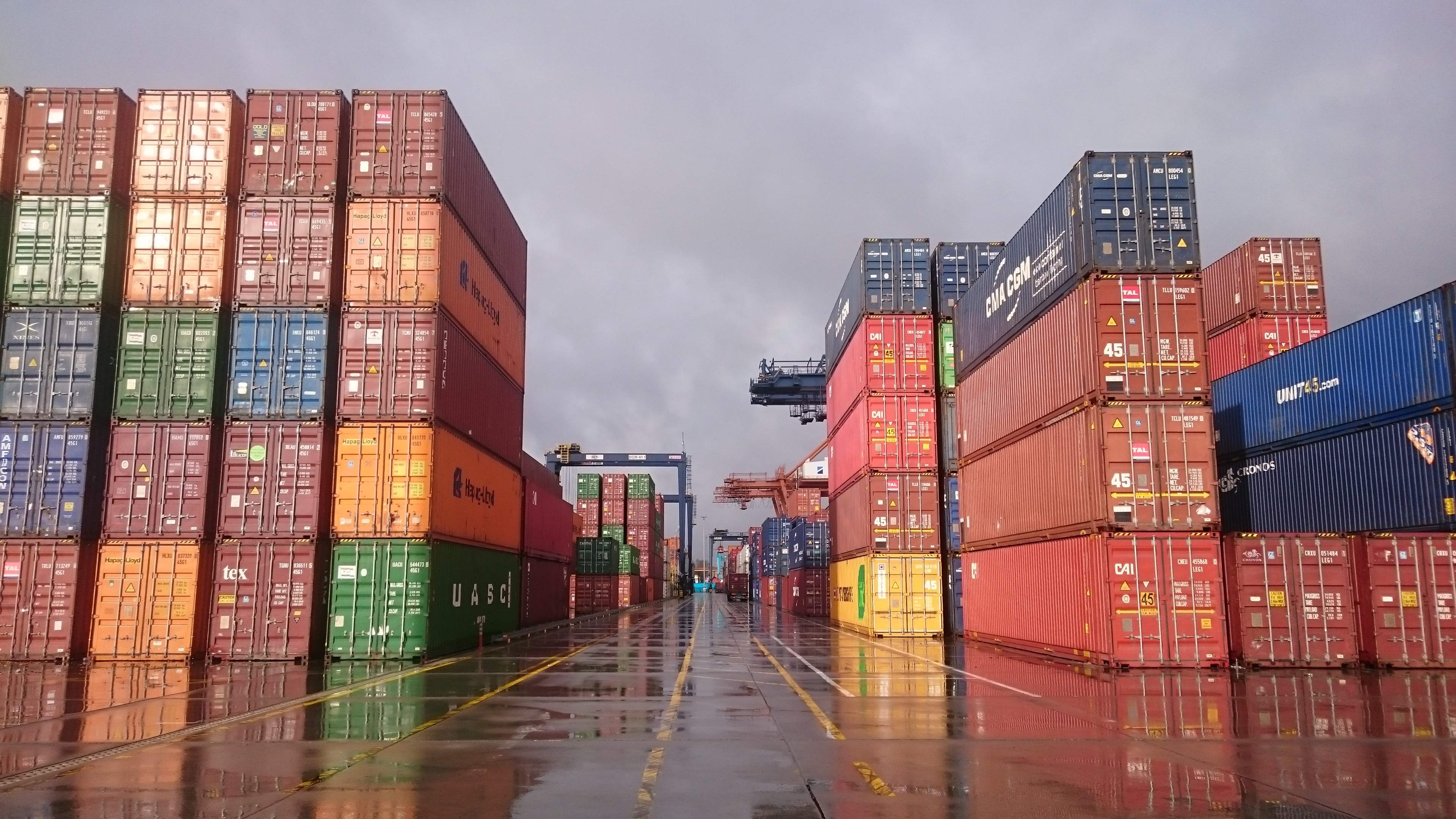 transgraniczne przemieszczanie odpadów międzynarodowe przemieszczanie odpadów terminal kontenerowy wywóz odpadów z Polski eksport odpadów import odpadów SENT BDO tranzyt