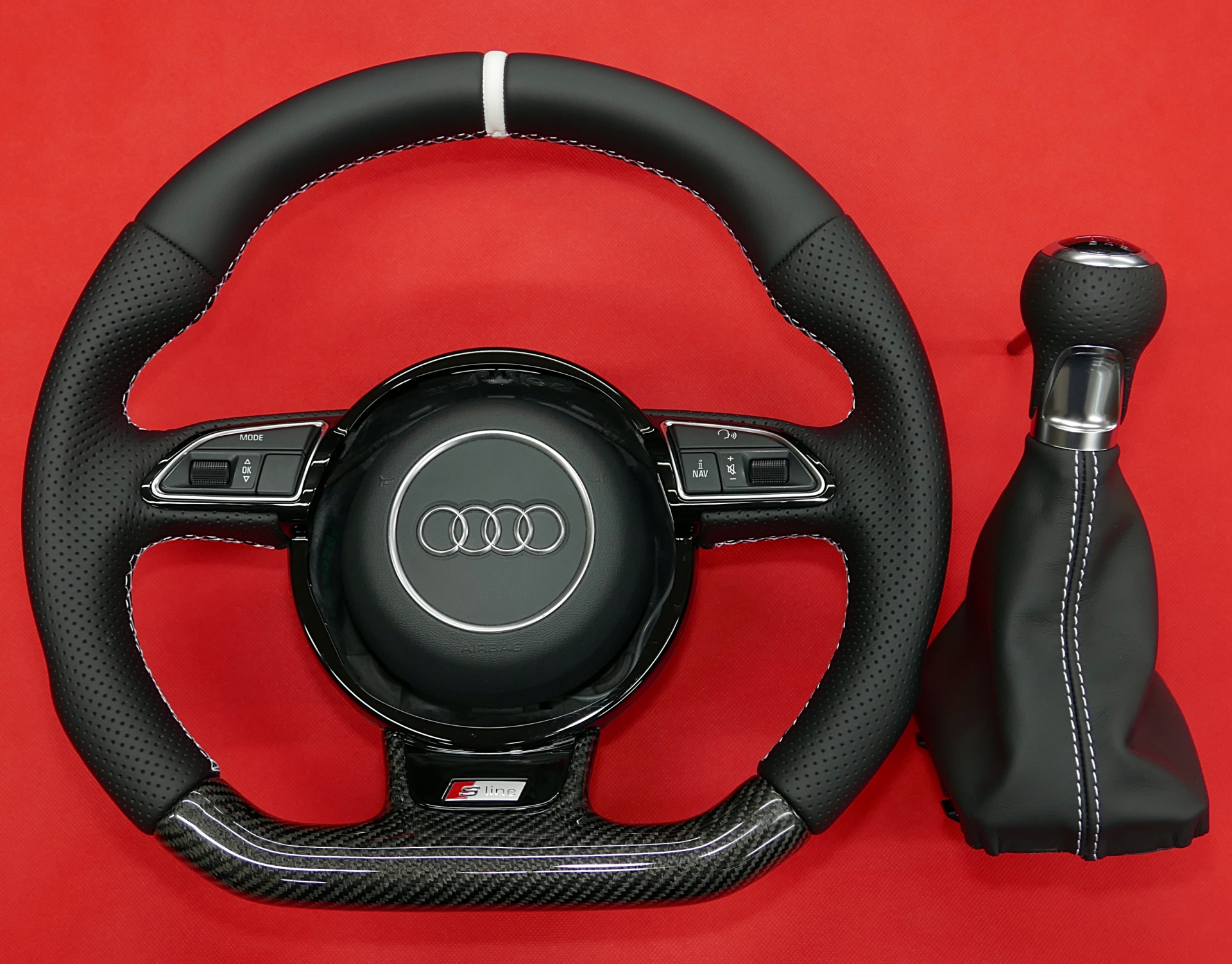 Audi elementy wnętrza auta z włókna węglowego