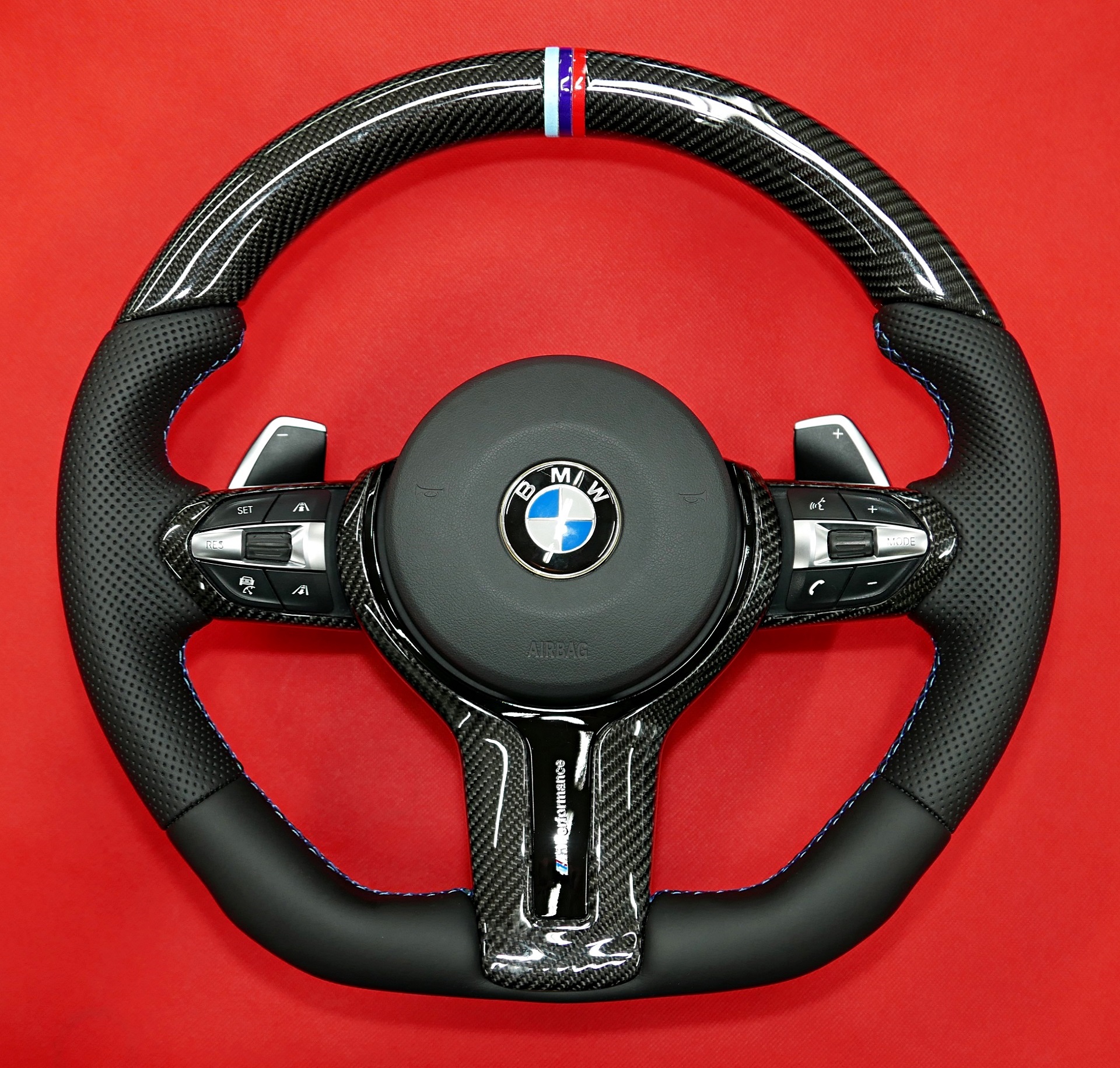 Custom carbon steering wheel BMW MPerformance