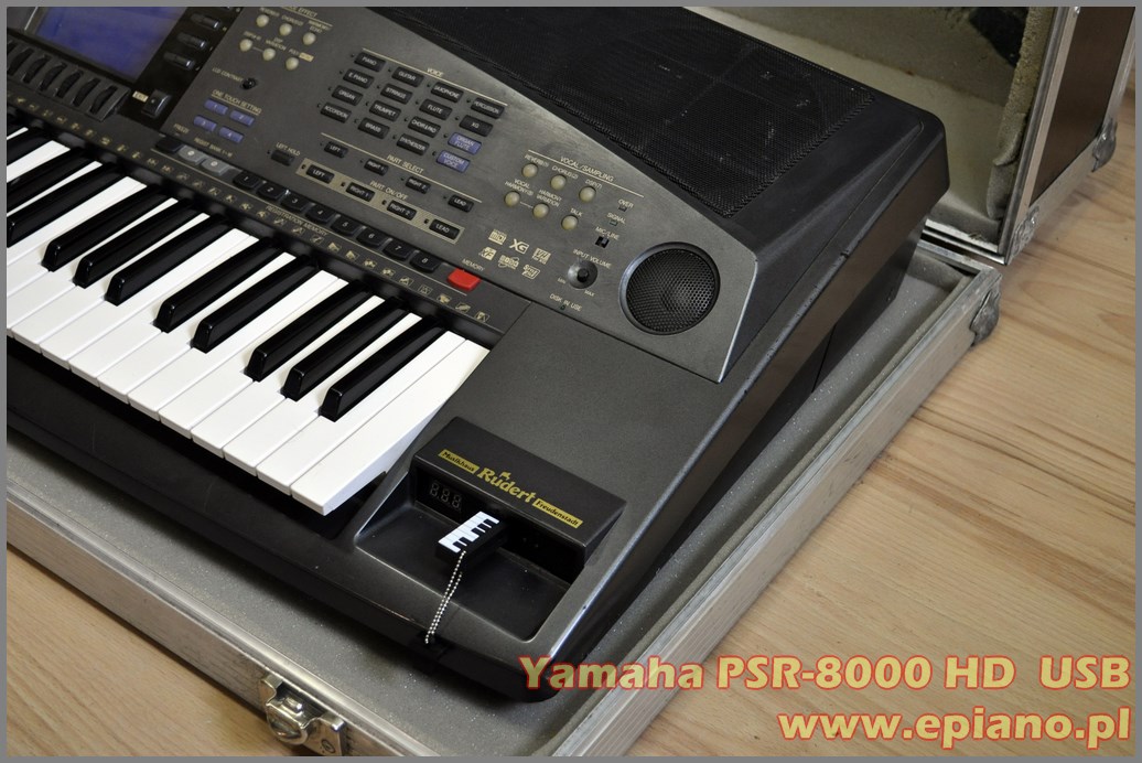 Yamaha PSR-8000  HD  USB