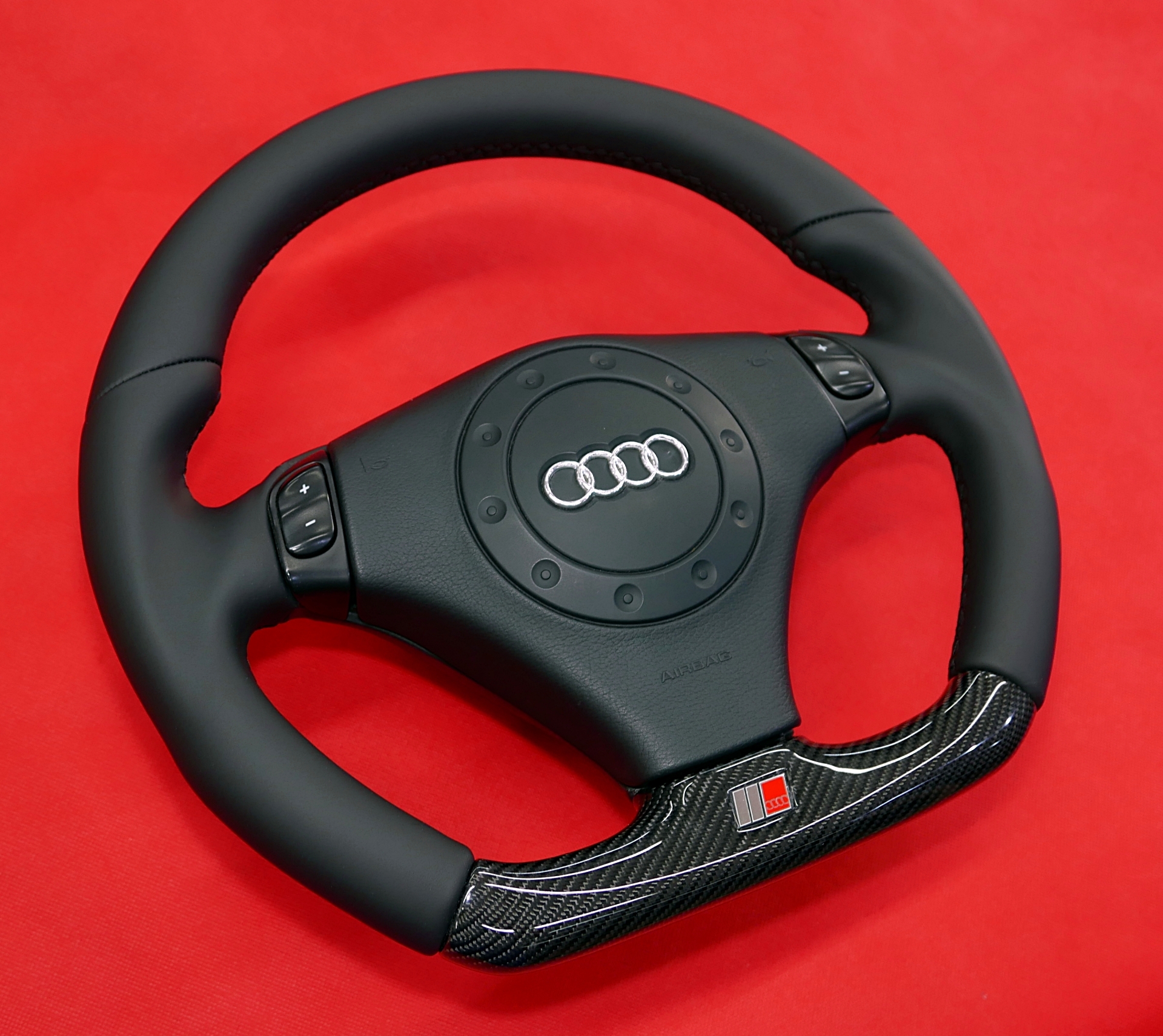 Kierownica Audi włókno węglowe carbon