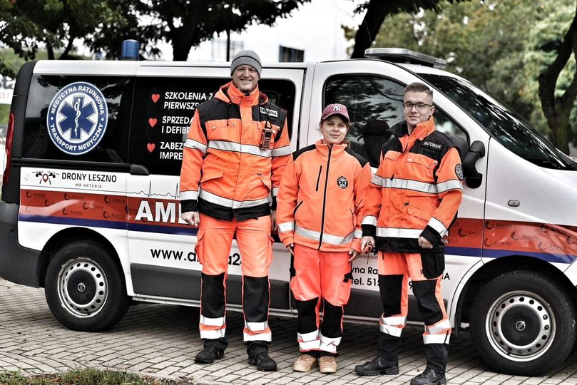 Medycyna Ratunkowa Arteria z obsługą medyczną podczas biegów przełajowych w Lesznie. 