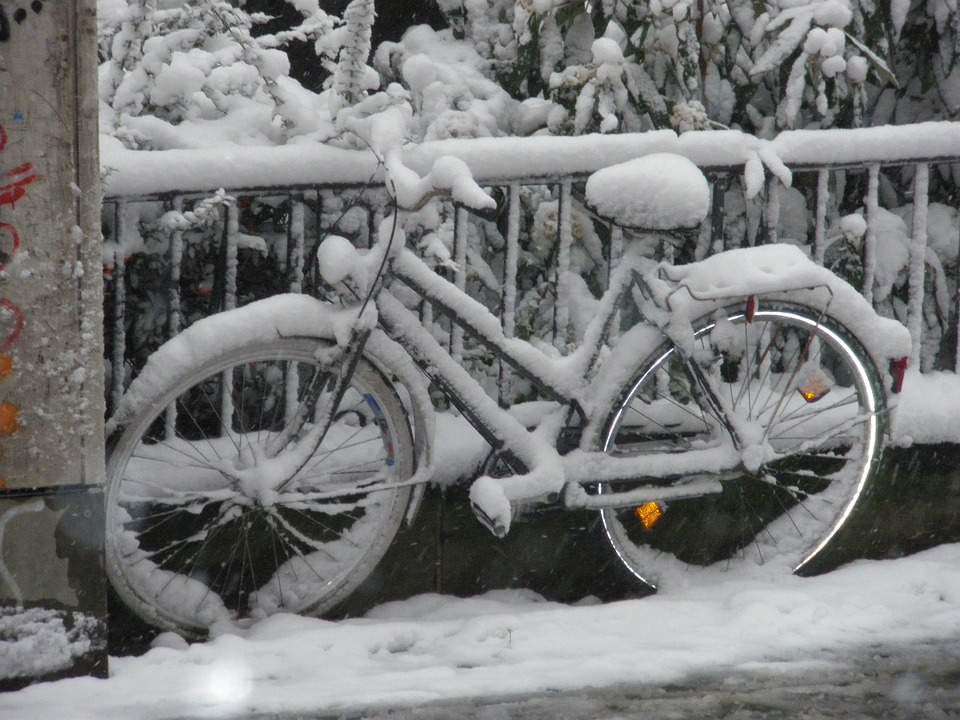 Zimowanie roweru – gdzie najlepiej? Oczywiście w Stajni Rowerowej!