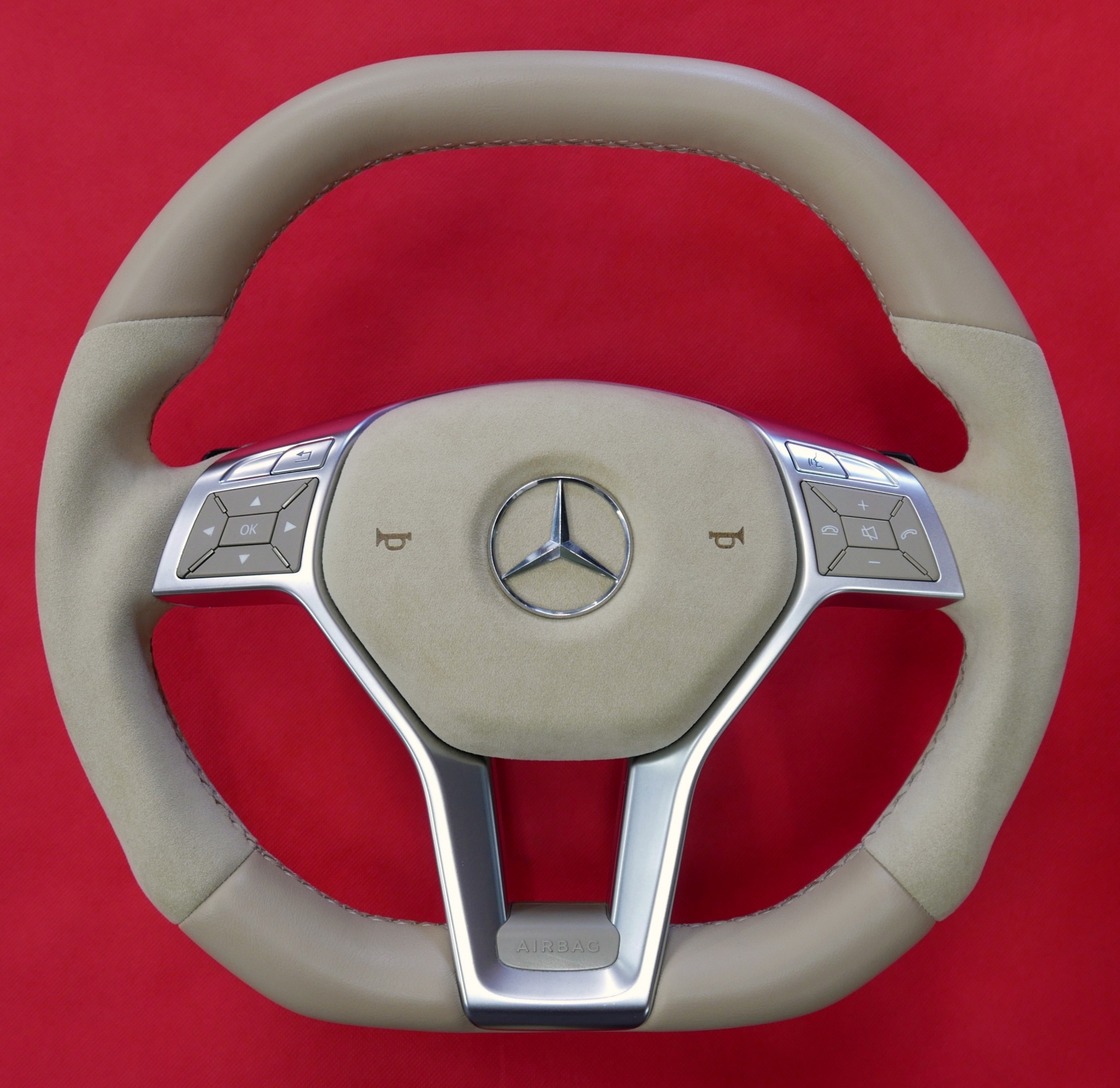 Kierownica Mercedes AMG Tuning modyfikacja obszycie skórą alcantarą