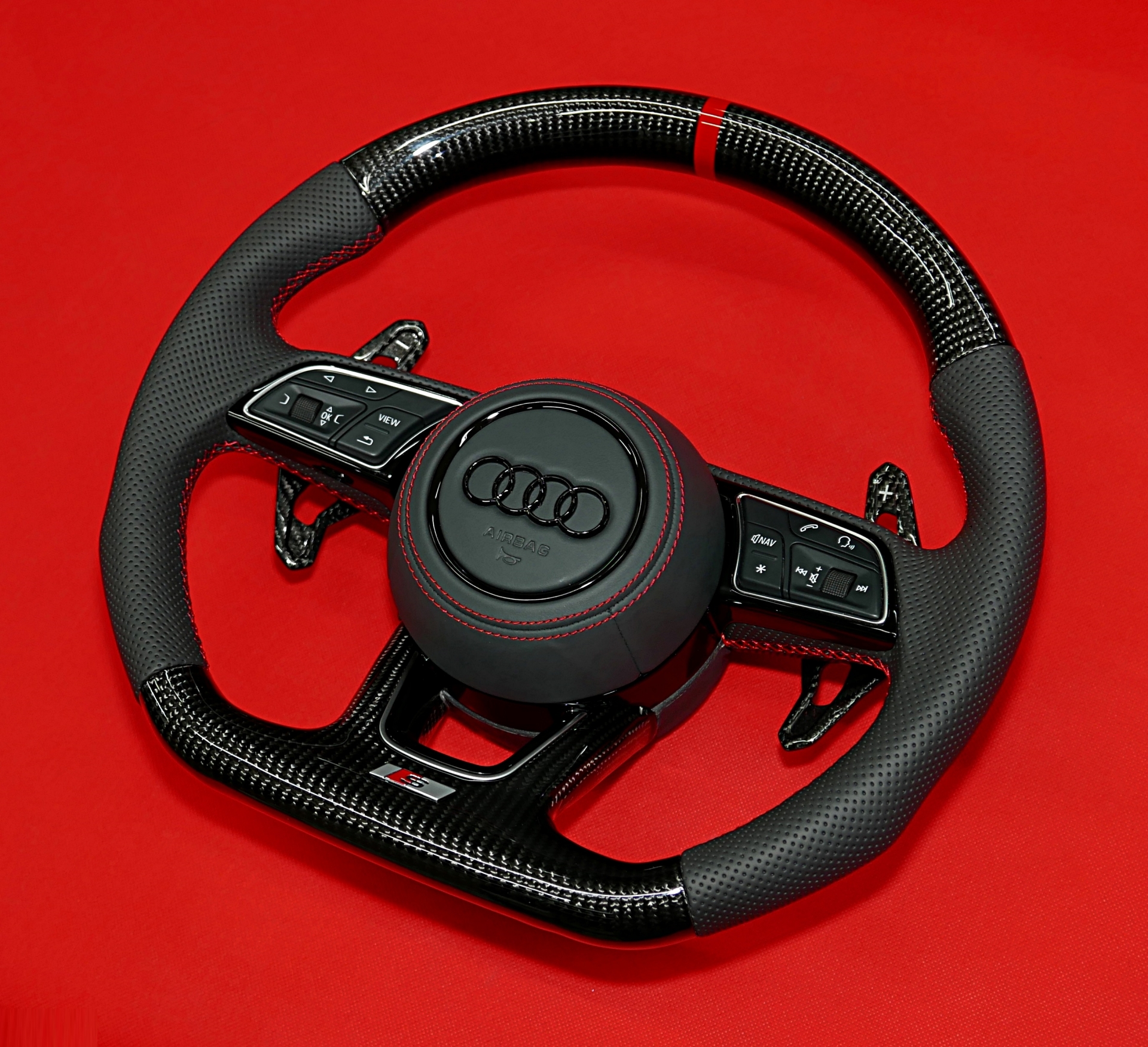 Carbon fiber steering wheel Audi Q3 Q5 Q7 S-Line