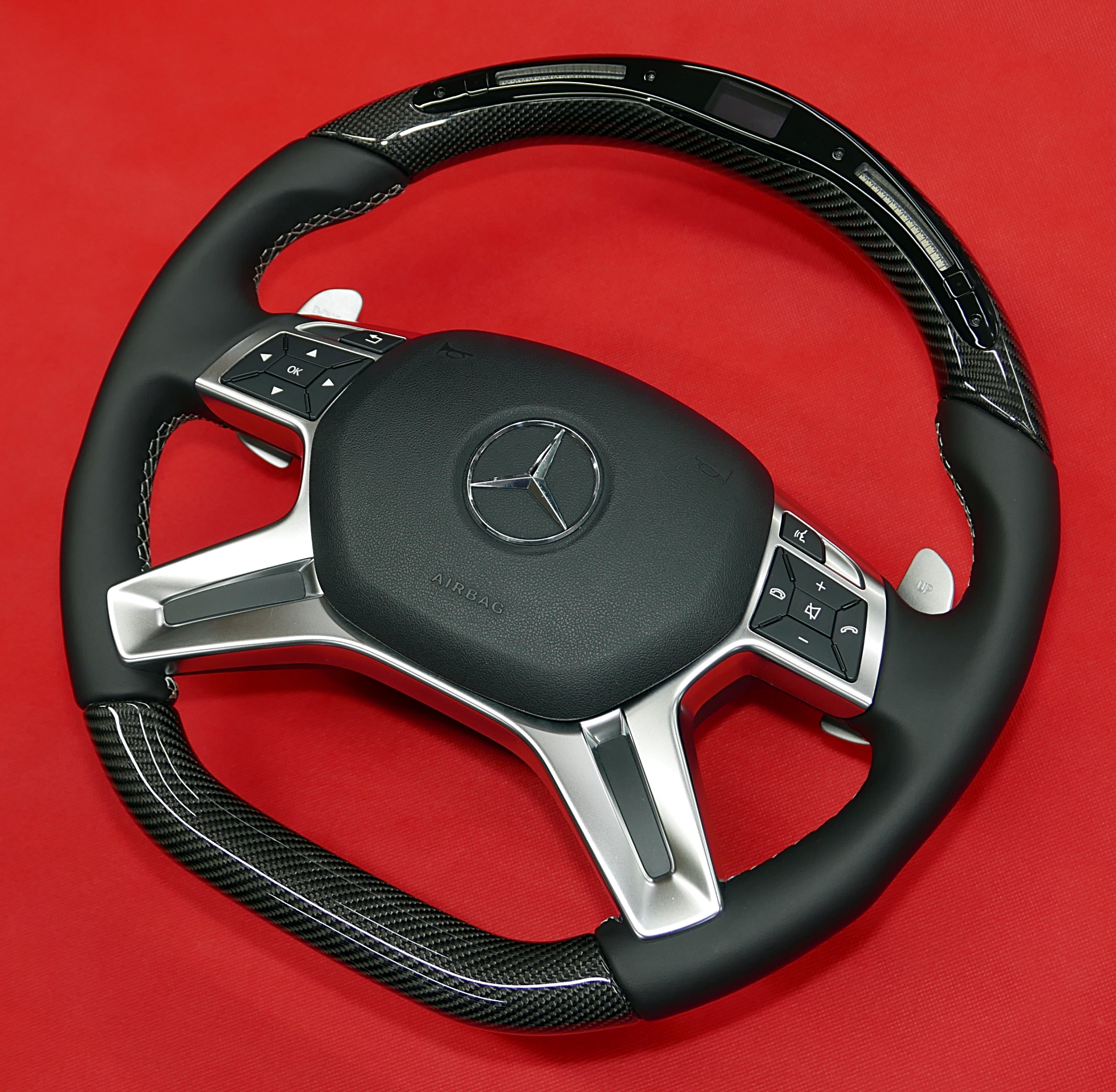 Carbon Fiber steering wheel led display