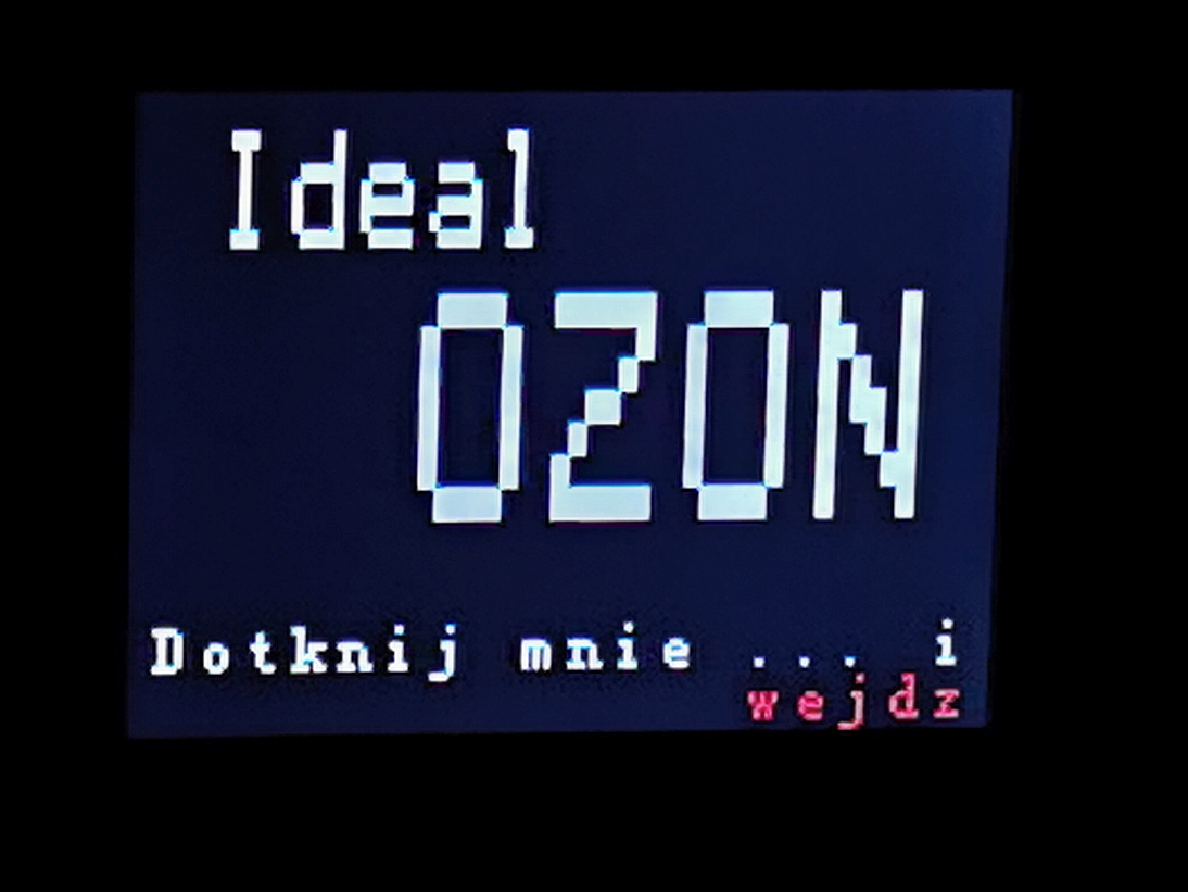 Panel dotykowy ozonatora idealOZON o wydajności 25g