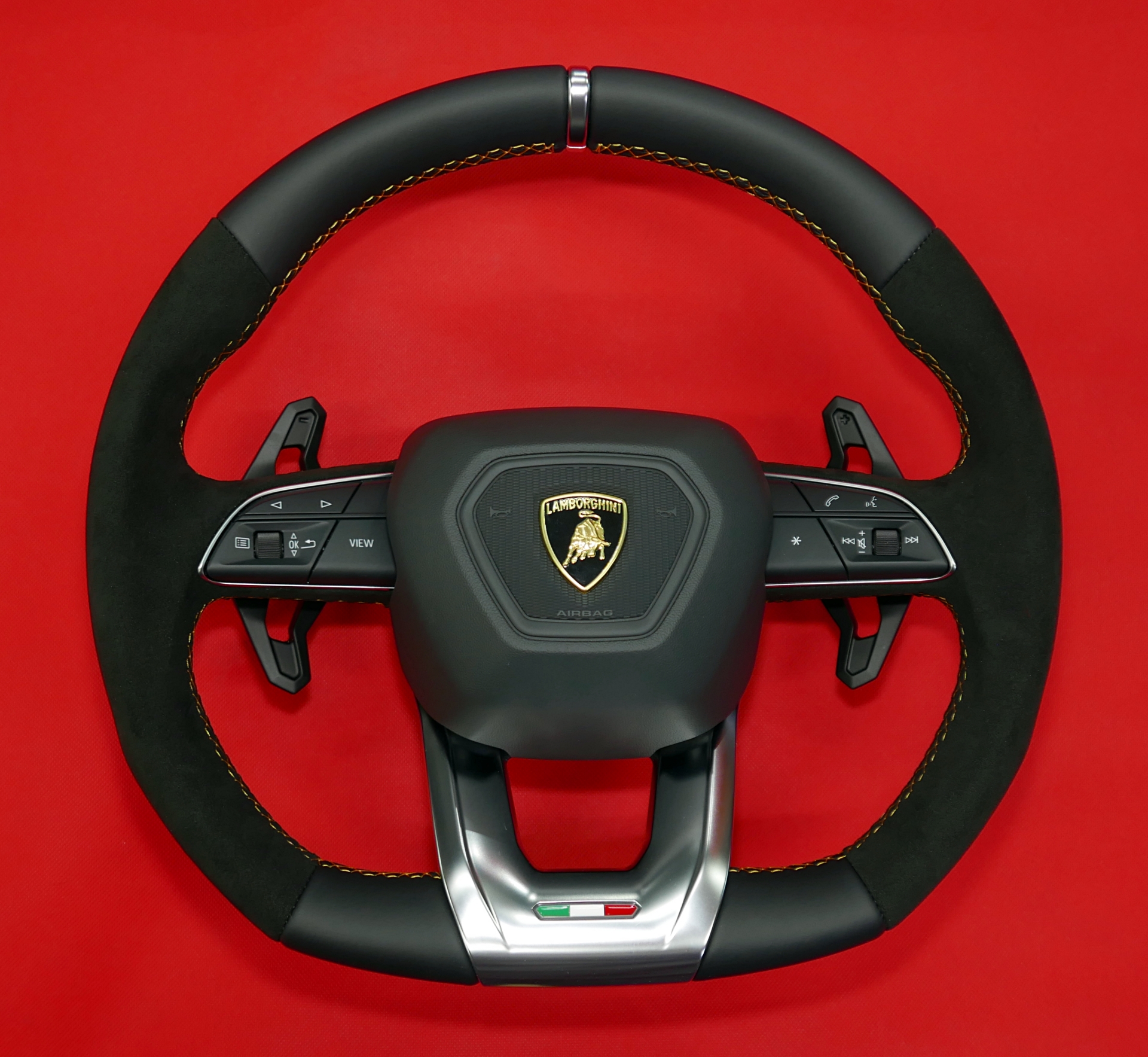 Kierownica Lamborghini tuning modyfikacja obszycie