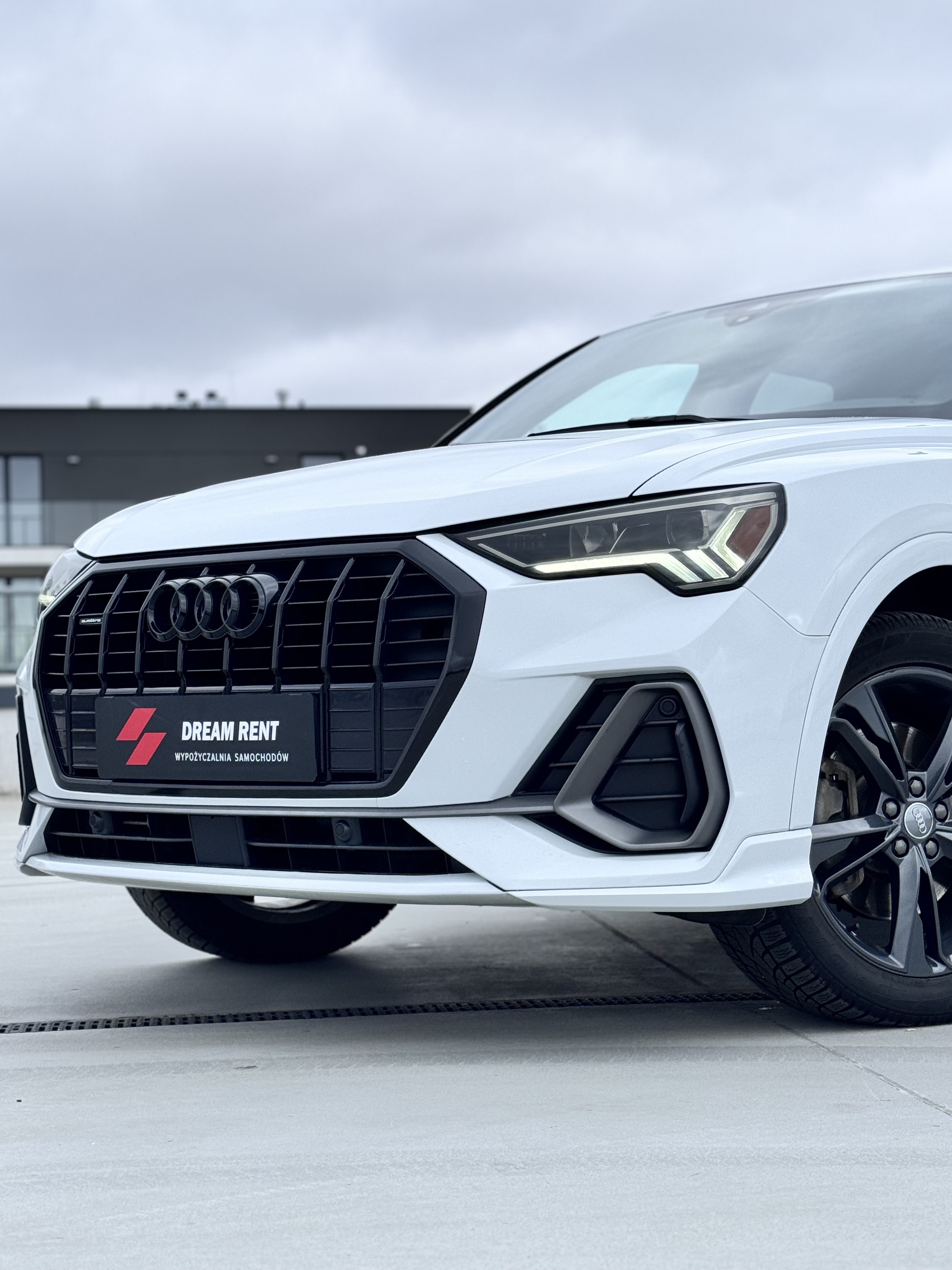 Wypożyczalnia samochodów Warszawa Audi Q3, Quattro, S tronic