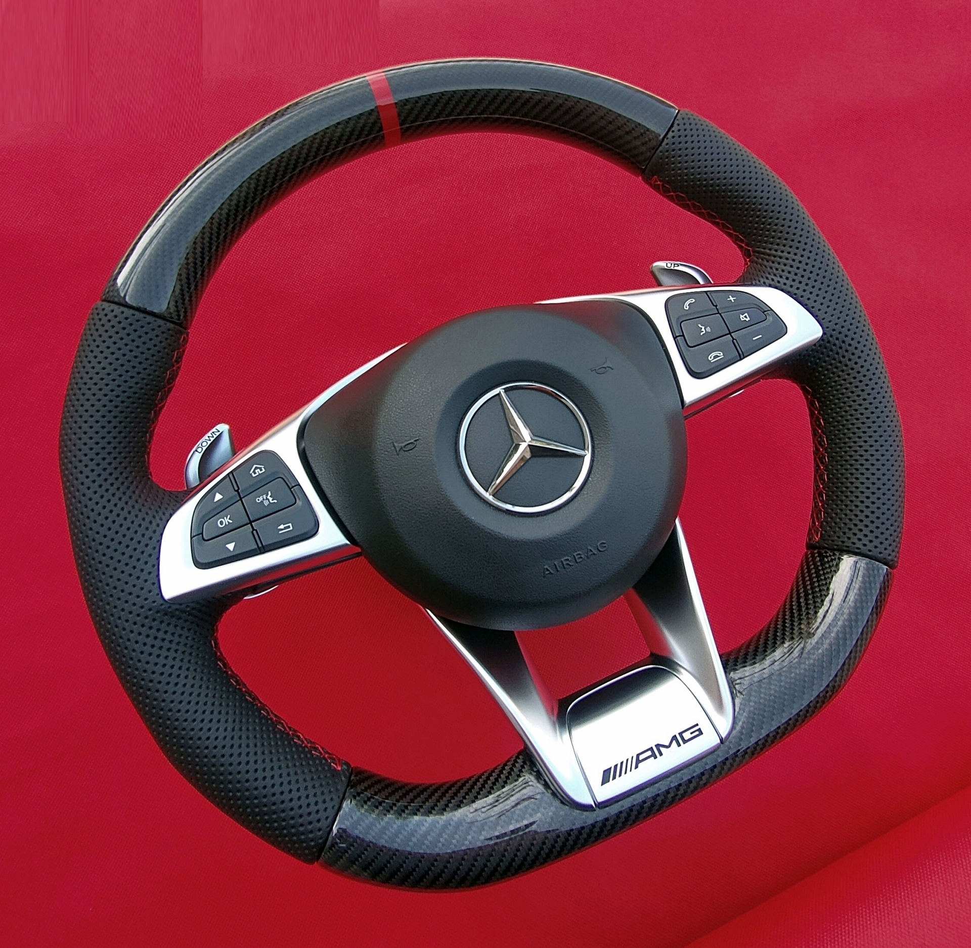 Kierownica z włókna węglowego carbon Mercedes AMG