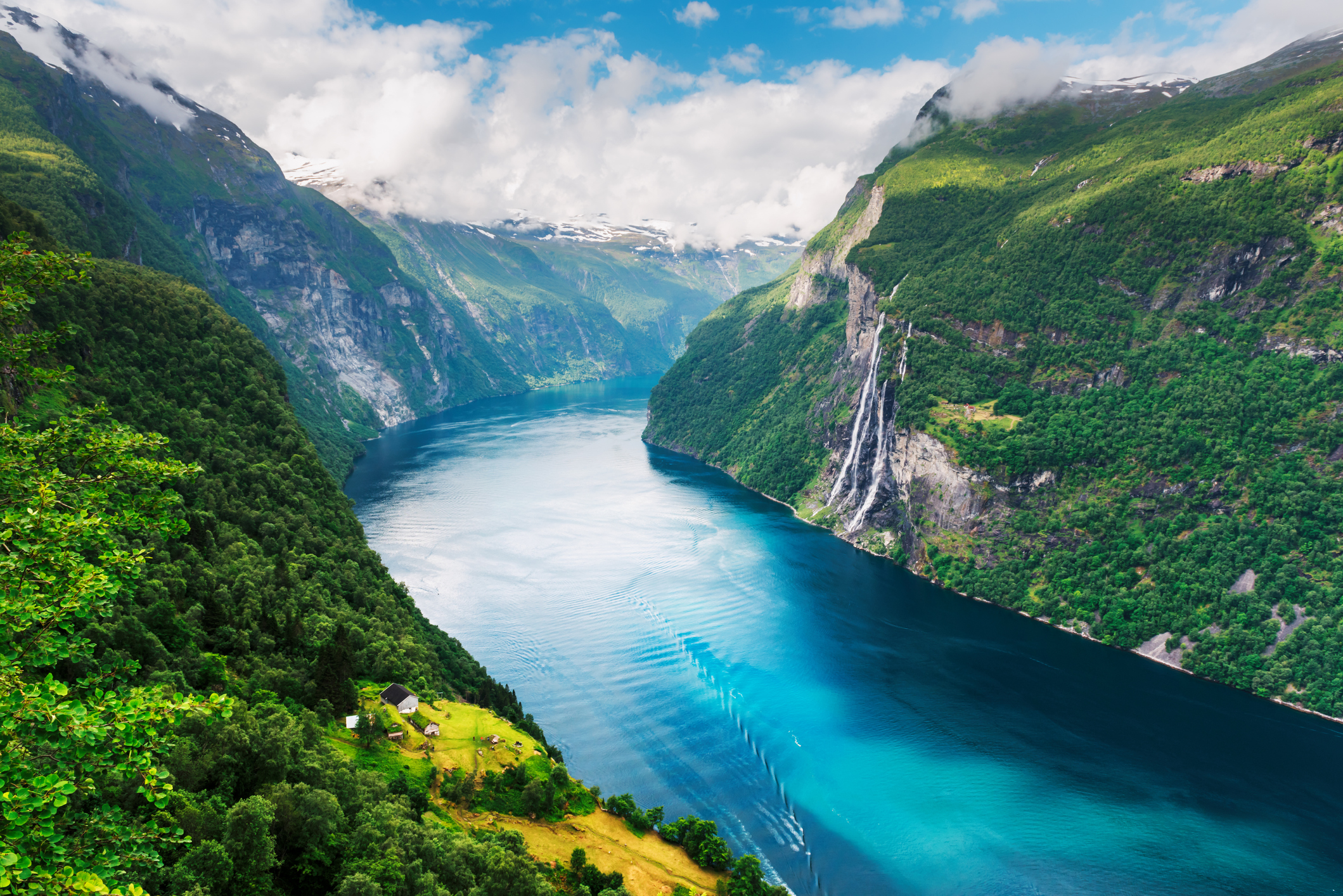 Fjord-Wodospad-Siedmiu-Sistr-Norwegia-Natural-Pharmaceuticals  kopiajpg