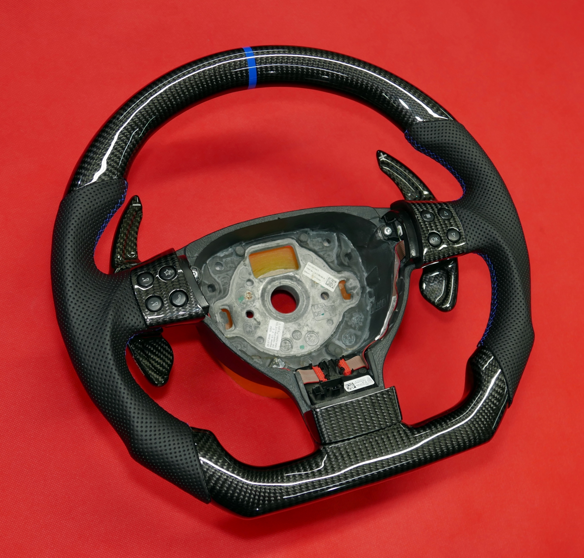Custom carbon fiber steering wheel VW Passat