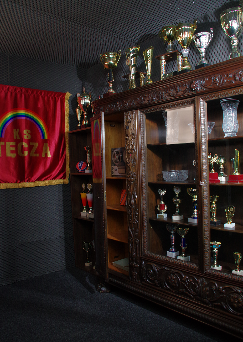 W odtworzonym gabinecie Prezesa Klubu Sportowego Tęcza urządziliśmy studio nagrań!