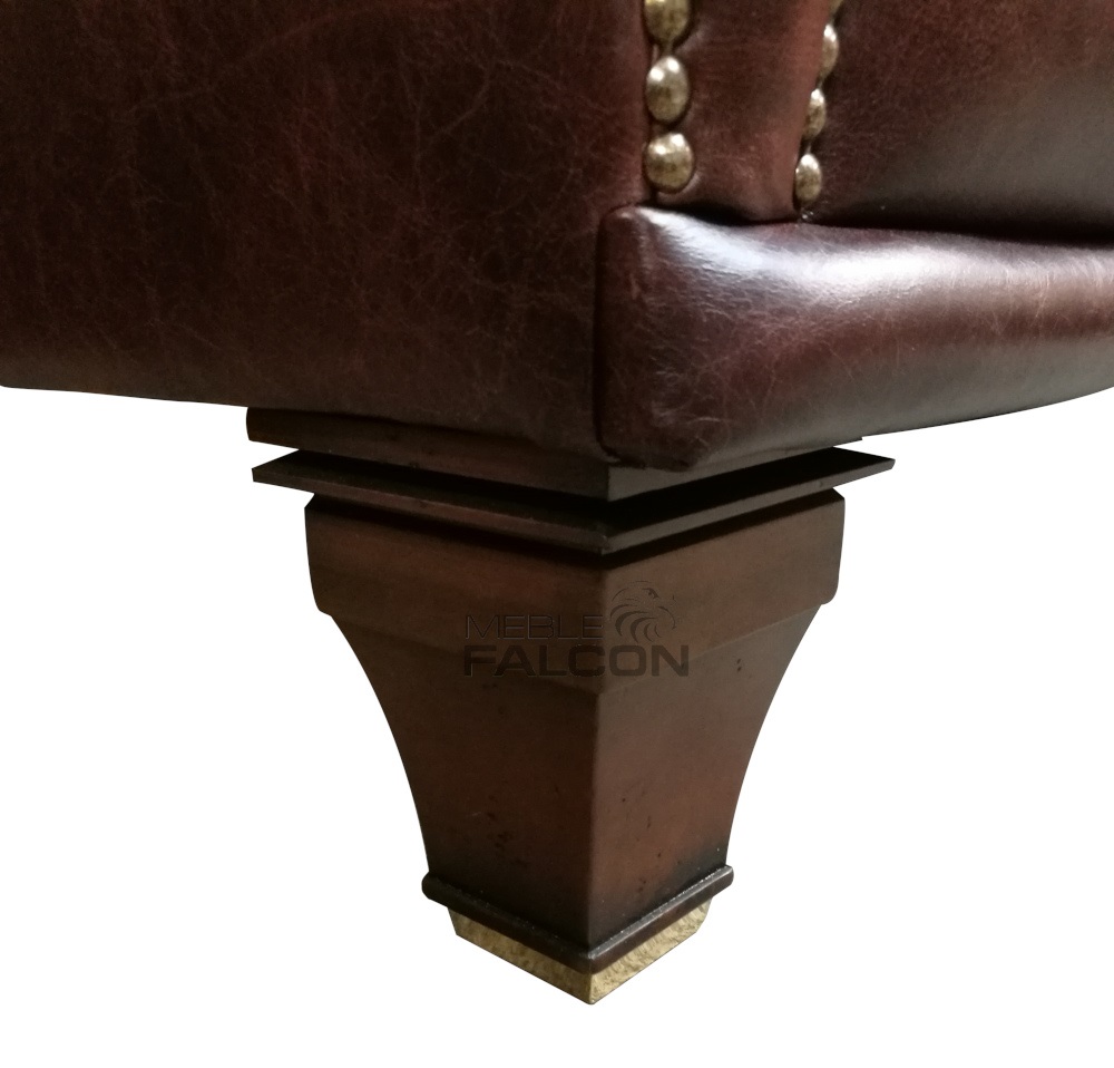 sofa chesterfield skórzana nogi drewniane brązowe
