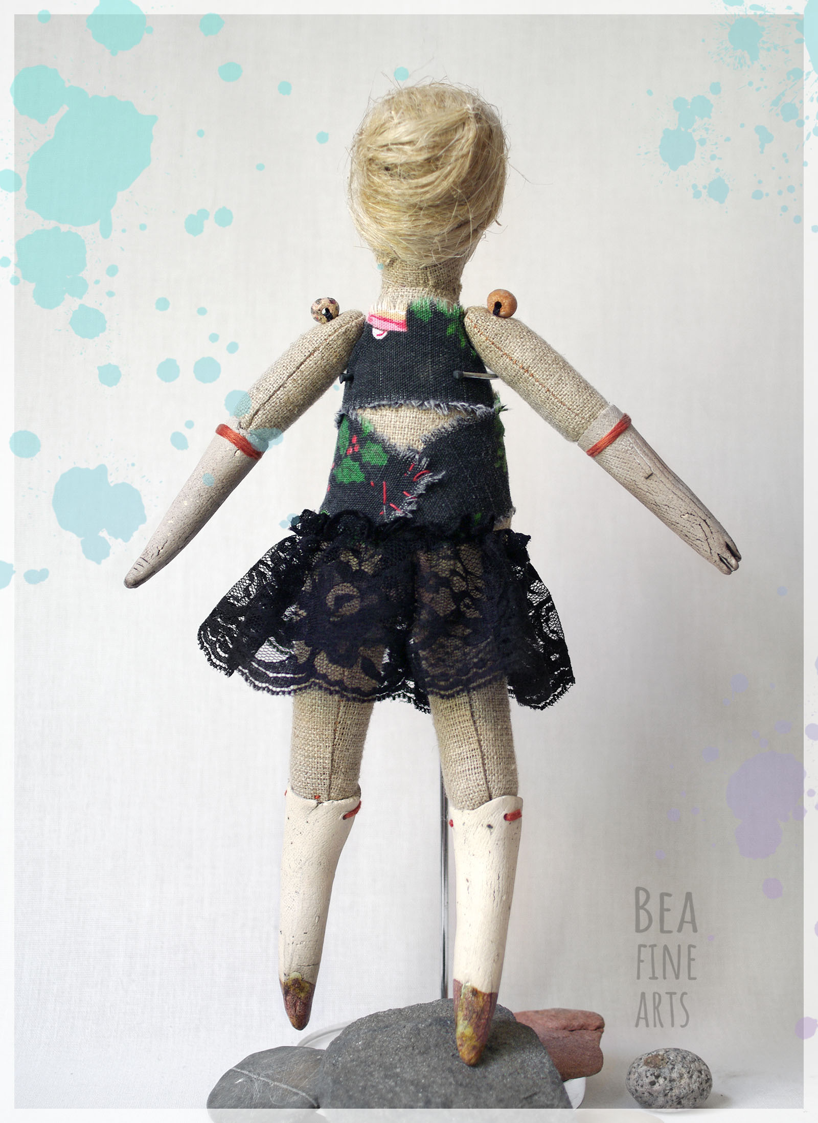 Ella - ceramiczna lalka artystyczna