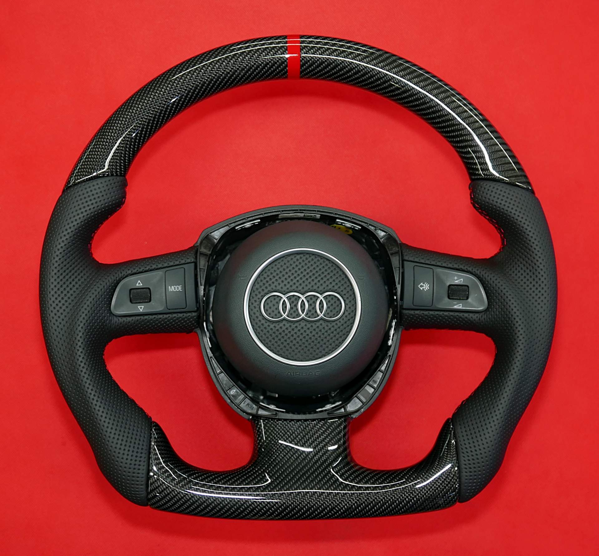 Kierownica z włókna węglowego carbon Audi Sport