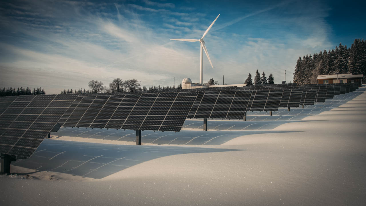 Instalacja fotowoltaiczna a warunki atmosferyczne