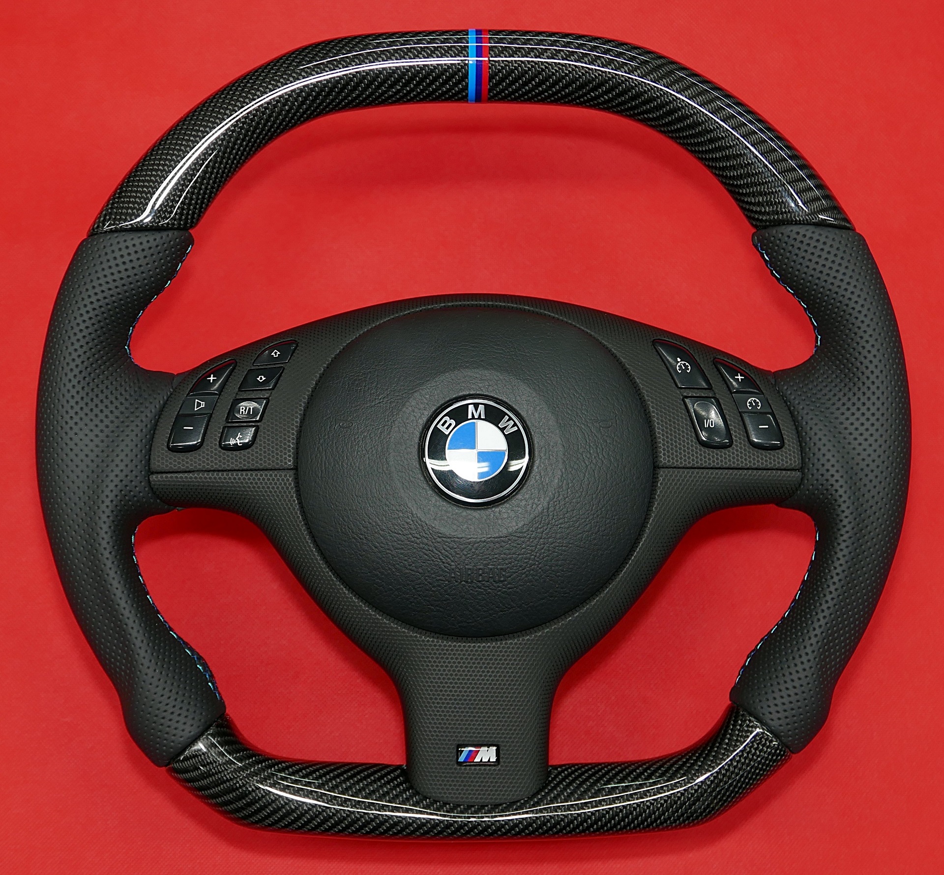 włókno węglowe na kierownicy BMW E39 carbon fiber