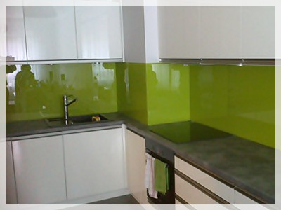 Przykład zastosowania szkła w kolorze zgodnym z indywidualnym oczekiwaniem klienta